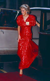 Approximately 30 Years Ago, Princess Diana Wore a Dress That Aged ...
