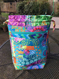 **digital sewing pattern** this is a versatile project bag with exterior front and back pockets and multiple interior pockets for storing and keeping things organized. Agilejack S Drawstring Knitting Project Bag Tutorial Agilejack