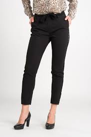 Your question will be posted publicly on the questions & answers page. Le Temps Des Cerises Pantalon Magnolia Noir Femme Des Marques Et Vous