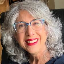 I'm thrilled to share that in July, I started a new job at Lyndhurst.