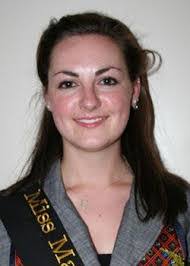 Lisa Daffin's Instagram, Twitter & Facebook