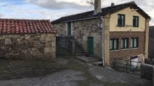 Mogro(entorno rural y playa)casa en finca cerrada de 4000m, con preciosas vistas al campo,rio,montaña.a 900m de la playa y a 10 minutos de santander.se admiten mascotas. Mil Anuncios Com Alquiler De Casas En Cantabria Venta De Alquiler De Casas De Segunda Mano En Cantabria Alquiler De Casas De Ocasion A Los Mejores Precios