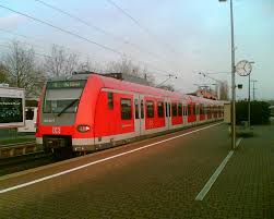 Scheduled operate here today the re 9 at hourly intervals and the s 12 / s 19 4 trains per hour after cologne central station, of which half hour a train to au (win), wherein the re 9 to. Bahnhof Hennef Sieg Fotos Bahnbilder De