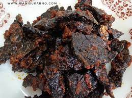 Sambal paru ni mudah sangat nak buat, guna 4 bahan sahaja dah jadi. Resepi Sambal Paru Goreng Yang Mudah