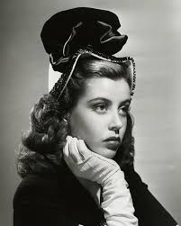 Happy Heavenly Birthday to actress and singer Gloria DeHaven (1925-2016) ✨.  A native of California, DeHaven was the daughter of actor/director Carter  DeHaven (1886-1977) and actress Flora Parker DeHaven (1883-1950). She made