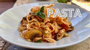 La pasta fresca casera es una de esas recetas que se convertirán en un imprescindible de nuestra cocina. Cocinar Pasta Fresca Casera Facil Y Suculenta Guille Rodriguez Youtube