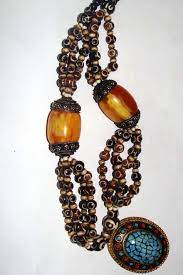 Nepali Handicrafts Wholesale Woolens Nepali Statues Nepali Clothing Bags Shawls Nepali Carpet Tibetan Si Felt Jewelry Silver Jewelry Handmade Handicraft