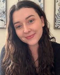 Cassandra Flagg's Instagram, Twitter & Facebook