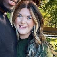 Kayla Bender's Instagram, Twitter & Facebook