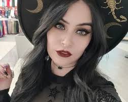 Sombrero canotier negro de ala ancha con forma de media luna • Adornos de  oro rosa o plata