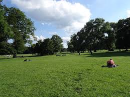 Kleinhesseloher lake stockfotos kleinhesseloher lake. Top 10 Aktivitaten Mit Kindern Im E Garten My City Baby Munchen