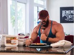 We recommend buying a large pack, cooking them in bulk, and dividing them up for lunch and dinner meals throughout the week. Muscle Building Foods