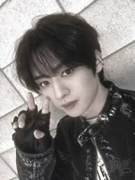 47 Lee know💋 ý tưởng