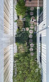 Steel Poles Screen Living Spaces And Gardens At South Korean Home Landscape Design Architect Landscape Architecture