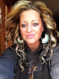 Crystal Hamlett's Instagram, Twitter & Facebook