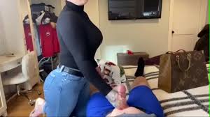 mamá nova starr masturba a su hijo sub español - XNXX.COM