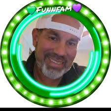 Get 3 pairs of denim bib overalls for just $24.99! Your ultimate duo for  any activity 🤣 With Adjustable Straps and Convenient Tool Pockets