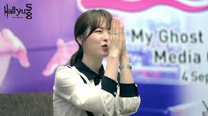 Park bo young sangat menggemaskan ohmyghost indo sub. Cuts Of Oh My Ghost Park Bo Young Cho Jung Seok S Aegyo Youtube