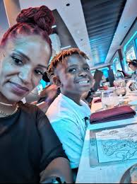 This is one of the biggest advantages of booking travel from home, staying  snuggled up with my pups under my blankie by the fire!🔥 Who else would  enjoy doing the same?