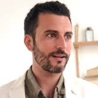 Diego Miralles's Instagram, Twitter & Facebook