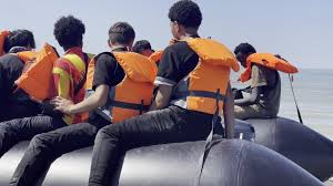 On Wednesday, I identified a people smuggler arranging an illegal boat  embarkation. He started the engine, organised the migrants & then  disembarked, I told the French Gendarmes - who refused to ...