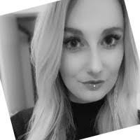 Jade Nichols's Instagram, Twitter & Facebook