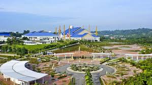 Aktiviti pengajaran, penyelidikan, pembangunan, pengkomersialan dan pengembangan yang telah dilaksanakan upm adalah bergerak seiring dengan kemajuan universiti putra malaysia (upm) amat menitikberatkan keperluan dan keselesaan pelajar semasanya iaitu pelajar yang sedang menjalankan. 11 Pusat Pelancongan Agro Popular Di Malaysia Sesuai Untuk Keluarga Berlibur Libur