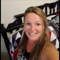 Miranda Knox Email & Phone Number