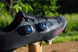 Knit Knockout Giro Empire E70 Knit Vs Fizik Infinito R1