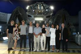 The film features an ensemble cast that includes jeff goldblum, will smith, bill pullman. Independence Day 2 Film 2016 News Trailer Besetzung Story Geruchte Alle Infos