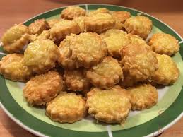 Der Perfekte Ersatz Fur Kartoffelchips Oder Kasestangen Leckeres Kase Knabberzeug Top Rezepte De Rezept Rezepte Lebensmittel Essen Lecker