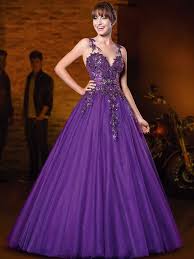 Resultado de imagem para vestidos de debutantes 2018
