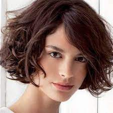 7 Highlighter Hacks That Ll Instantly Give You A Gorgeous Glow Curly Hair Styles Short Curly Haircuts Short Curly Bob Hairstyles