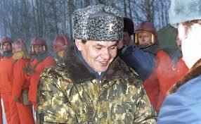 30 лет назад он возглавил российское чрезвычайное ведомство. Shojgu Rasskazal Za Chto Poluchil Zvanie Geroya Rossii Politika Rbk