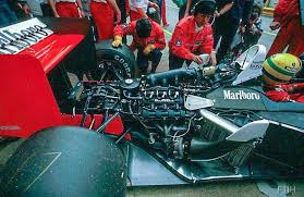 Ayrton Senna Mclaren Mp4 4 Honda Ra168e V6 T 1988 Race Cars Car Engine Racing