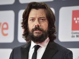 Le tendenze, corti o lunghi, con barba o senza. Tagli Di Capelli Lunghi Per Lui Tra Mullet E Grandi Classici Vanity Fair Italia