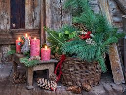 Deko Ideen Fur Weihnachten Weihnachtsdeko Vor Der Hausture In 2020 Weihnachtsdeko Draussen Weihnachten Dekoration Weihnachtsdeko Aus Naturmaterialien