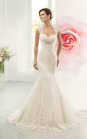 Mermaid Long Queen Anne Sleeveless Keyhole Lace Dress With Appliques And Waist Jewellery Lace Mermaid Wedding Dress Wedding Dresses Sweetheart Neckline Lace Sweetheart Wedding Dress
