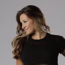 Not only did she show the wrestling we have known, but her jab was a very pleasant surprise. Miesha Tate Mieshatate Twitter
