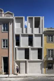Townhouse In Lisbon By Arx Portugal Architektur Stadthaus Architektur Architektur Haus