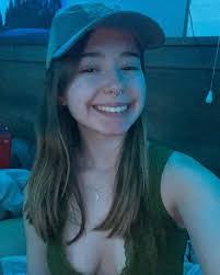 Brooke Holman's Instagram, Twitter & Facebook