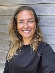 Hello to my amazing network! I've had the summer of my dreams