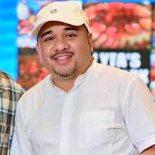 Saan ho ang paradahan papuntang Wawa? Kainaman nang sarap ng Sinantomas at  Pastil.