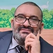 وفاة " رابطة الإعلاميين المصريين بالخارج " بصفتي مؤسس رابطة الإعلاميين في  الخارج أعلن وفاتها وتحطم جميع مركباتها في حوادث سير متفرقة كل واحد أبشع من  الثاني.. فشل وتخاذل ولا أستبعد شبهة