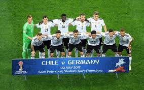 منتخب أندورا تحت 21 سنة لكرة القدم هو الممثل الرسمي لأندورا في بطولات كرة القدم تحت 21 سنة.12 يشارك الفريق في بطولة أوروبا تحت 21 لكرة القدم التي تقام كل عامين. Ø¹Ù„Ù‰ Ù‡Ø§Ù…Ø´ ØªØªÙˆÙŠØ¬Ù‡Ø§ Ø¨ÙŠÙˆØ±Ùˆ ØªØ­Øª 21 Ø³Ù†Ø© ÙˆÙƒØ£Ø³ Ø§Ù„Ù‚Ø§Ø±Ø§Øª Ù‡Ù„ Ø£ØµØ¨Ø­Øª Ø£Ù„Ù…Ø§Ù†ÙŠØ§ Ø§Ù„Ù…Ø±Ø¬Ø¹ ÙÙŠ ØªÙƒÙˆÙŠÙ† Ø§Ù„Ø´Ø¨Ø§Ù†