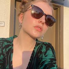 Leslie Caryn Maynor-Locklear (@leslie.locklear) • Facebook, Connect with  friends