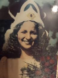 Rose Queen 1949 Barbara Knowles (Social Center)