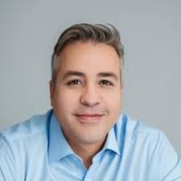 Correo electrónico y teléfono de Mikhail Elyashberg