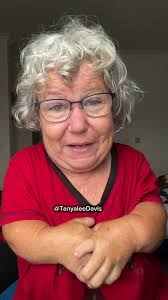 Comedy Tour Vlog: First Night in Campbelltown, Scotland