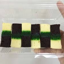 Pengarangnya seperti warna hijau, tetapi tidak pernah cuba membuat warna hijau. Resepi Kek Belacan Lumut Cheese Bakar